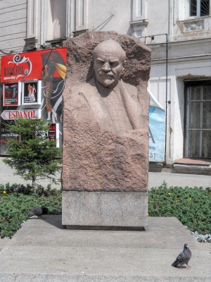 Памятник В.И.Ленину на ул. Пролетарской